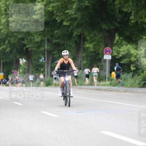 15.06.2025 - 7 Türme Triathlon Yannick Fuchs http://msf.ph/oto/7963014 15.06.2025 13:52:44 Radfahren 703 meine-sportfotos.de