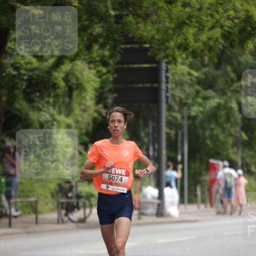 15.06.2025 - REWE Women's Run Jannik Wohlers http://msf.ph/oto/7963016 15.06.2025 09:56:50 Laufen 5074 meine-sportfotos.de