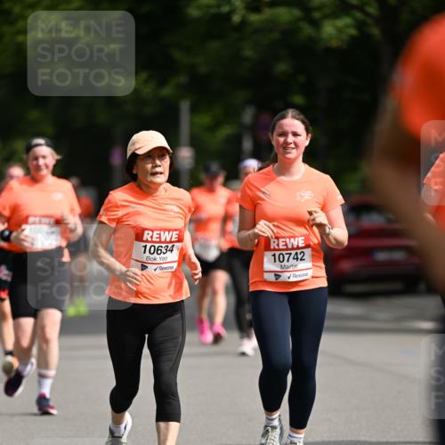 15.06.2025 - REWE Women's Run Dr. Thomas Lammeyer http://msf.ph/oto/7963141 15.06.2025 09:51:48 Laufen 10634, 10742 meine-sportfotos.de