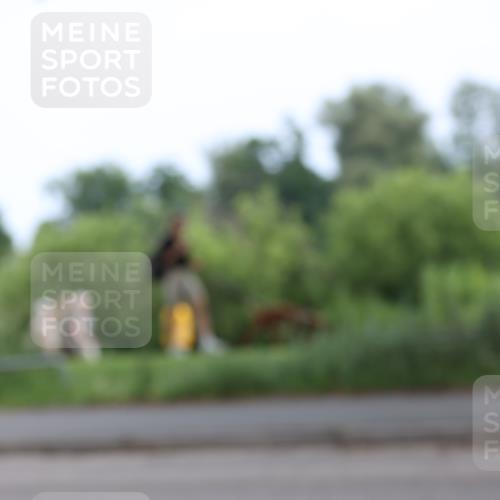 15.06.2025 - 7 Türme Triathlon Yannick Fuchs http://msf.ph/oto/7963173 15.06.2025 11:08:58 Radfahren 250, 299 meine-sportfotos.de