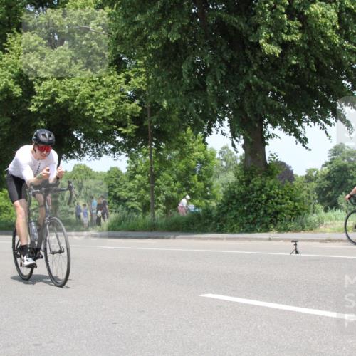 15.06.2025 - 7 Türme Triathlon Yannick Fuchs http://msf.ph/oto/7963184 15.06.2025 12:48:21 Radfahren  meine-sportfotos.de