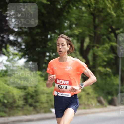 15.06.2025 - REWE Women's Run Jannik Wohlers http://msf.ph/oto/7963202 15.06.2025 09:56:52 Laufen 5074 meine-sportfotos.de