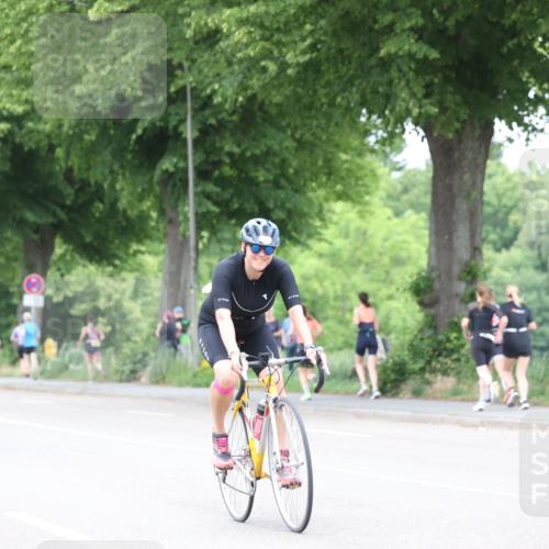 15.06.2025 - 7 Türme Triathlon Yannick Fuchs http://msf.ph/oto/7963209 15.06.2025 13:53:04 Radfahren 336, 408, 1022 meine-sportfotos.de