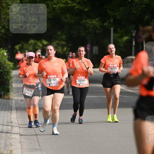 15.06.2025 - REWE Women's Run Dr. Thomas Lammeyer http://msf.ph/oto/7963287 15.06.2025 09:51:55 Laufen 10696, 10751, 10369, 10701 meine-sportfotos.de