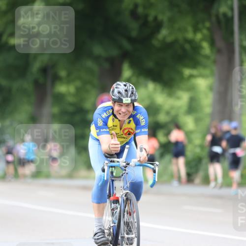 15.06.2025 - 7 Türme Triathlon Yannick Fuchs http://msf.ph/oto/7963292 15.06.2025 13:53:10 Radfahren 336, 800 meine-sportfotos.de
