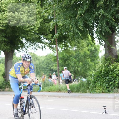 15.06.2025 - 7 Türme Triathlon Yannick Fuchs http://msf.ph/oto/7963313 15.06.2025 13:53:11 Radfahren 336, 800, 1194 meine-sportfotos.de