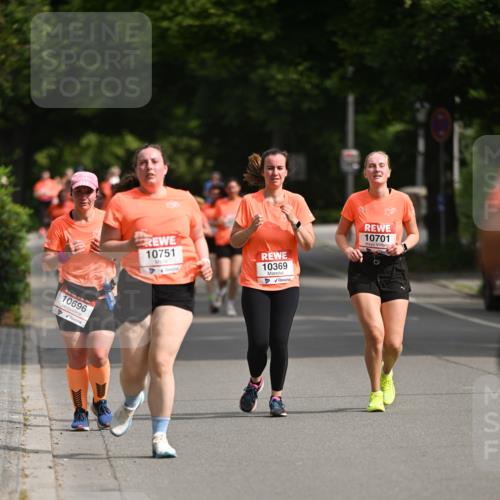15.06.2025 - REWE Women's Run Dr. Thomas Lammeyer http://msf.ph/oto/7963324 15.06.2025 09:51:56 Laufen 10696, 10751, 10369, 10701 meine-sportfotos.de