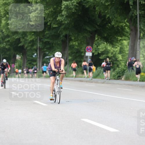 15.06.2025 - 7 Türme Triathlon Yannick Fuchs http://msf.ph/oto/7963326 15.06.2025 13:53:15 Radfahren 800, 1194 meine-sportfotos.de