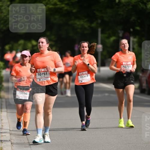 15.06.2025 - REWE Women's Run Dr. Thomas Lammeyer http://msf.ph/oto/7963366 15.06.2025 09:51:57 Laufen 10696, 10751, 10369, 10701 meine-sportfotos.de