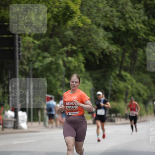 15.06.2025 - REWE Women's Run Jannik Wohlers http://msf.ph/oto/7963400 15.06.2025 09:58:04 Laufen 5353 meine-sportfotos.de