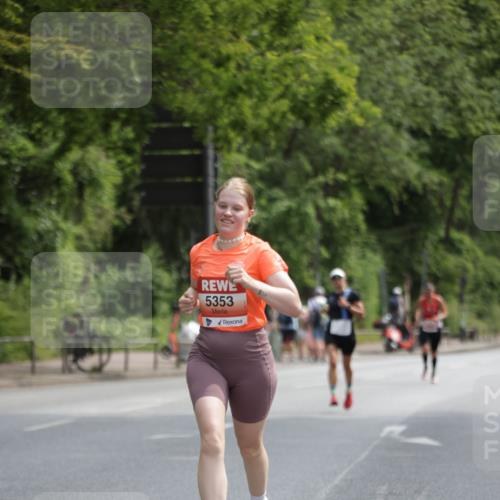 15.06.2025 - REWE Women's Run Jannik Wohlers http://msf.ph/oto/7963426 15.06.2025 09:58:06 Laufen 5353 meine-sportfotos.de