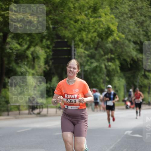 15.06.2025 - REWE Women's Run Jannik Wohlers http://msf.ph/oto/7963430 15.06.2025 09:58:06 Laufen 5353 meine-sportfotos.de