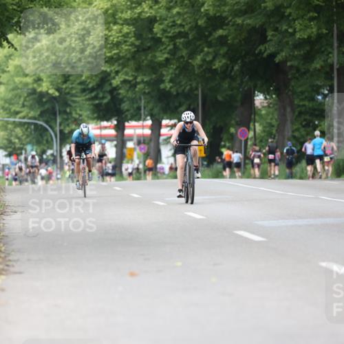 15.06.2025 - 7 Türme Triathlon Yannick Fuchs http://msf.ph/oto/7963452 15.06.2025 13:53:20 Radfahren 748, 800, 819, 1194 meine-sportfotos.de