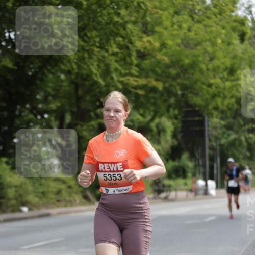 15.06.2025 - REWE Women's Run Jannik Wohlers http://msf.ph/oto/7963503 15.06.2025 09:58:07 Laufen 5353 meine-sportfotos.de