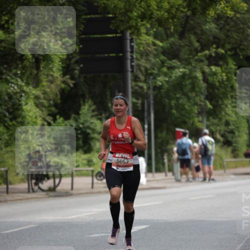 15.06.2025 - REWE Women's Run Jannik Wohlers http://msf.ph/oto/7963523 15.06.2025 09:58:14 Laufen 5663 meine-sportfotos.de
