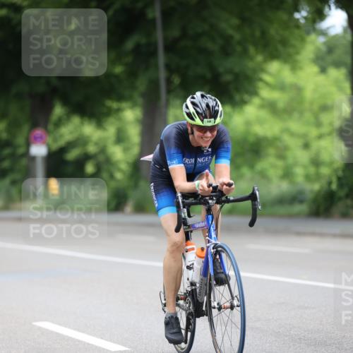 15.06.2025 - 7 Türme Triathlon Yannick Fuchs http://msf.ph/oto/7963600 15.06.2025 11:10:31 Radfahren 248, 285, 299, 302 meine-sportfotos.de