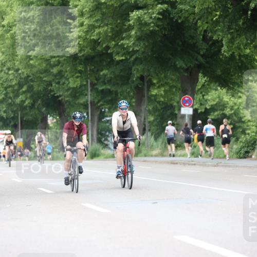 15.06.2025 - 7 Türme Triathlon Yannick Fuchs http://msf.ph/oto/7963610 15.06.2025 13:53:29 Radfahren 863, 1046, 1062 meine-sportfotos.de