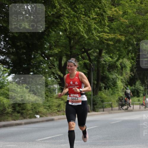 15.06.2025 - REWE Women's Run Jannik Wohlers http://msf.ph/oto/7963614 15.06.2025 09:58:17 Laufen 5663 meine-sportfotos.de