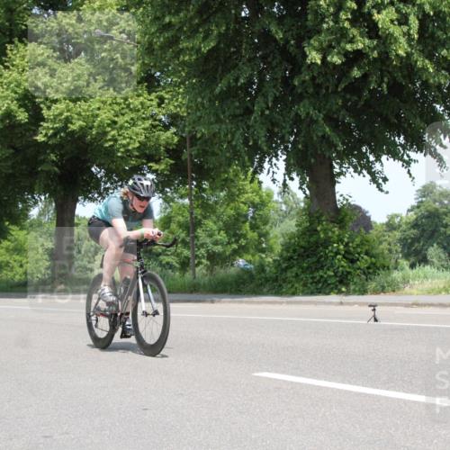 15.06.2025 - 7 Türme Triathlon Yannick Fuchs http://msf.ph/oto/7963619 15.06.2025 12:52:22 Radfahren  meine-sportfotos.de