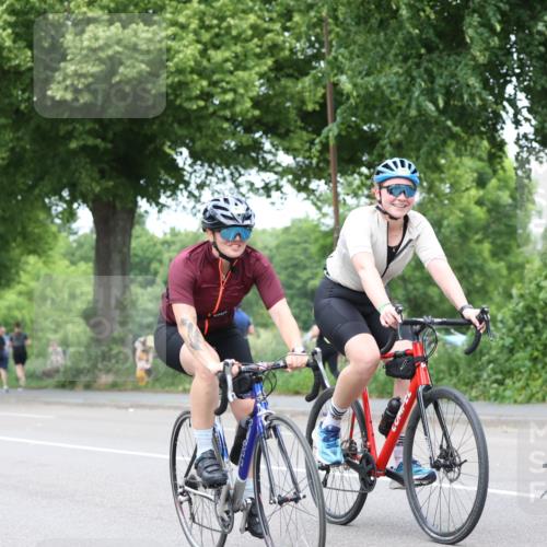 15.06.2025 - 7 Türme Triathlon Yannick Fuchs http://msf.ph/oto/7963685 15.06.2025 13:53:31 Radfahren 863, 1046, 1062 meine-sportfotos.de