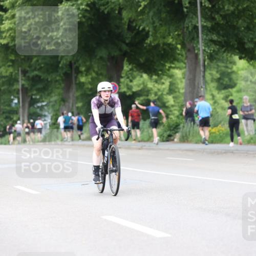 15.06.2025 - 7 Türme Triathlon Yannick Fuchs http://msf.ph/oto/7963855 15.06.2025 13:53:40 Radfahren 1125 meine-sportfotos.de