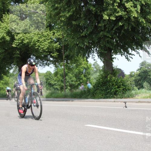 15.06.2025 - 7 Türme Triathlon Yannick Fuchs http://msf.ph/oto/7963903 15.06.2025 12:54:17 Radfahren  meine-sportfotos.de