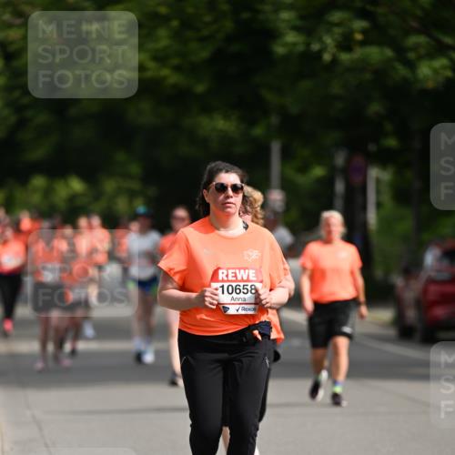 15.06.2025 - REWE Women's Run Dr. Thomas Lammeyer http://msf.ph/oto/7963921 15.06.2025 09:52:27 Laufen 10658, 3 meine-sportfotos.de
