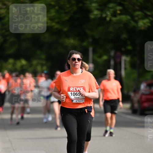 15.06.2025 - REWE Women's Run Dr. Thomas Lammeyer http://msf.ph/oto/7963925 15.06.2025 09:52:27 Laufen 1065 meine-sportfotos.de