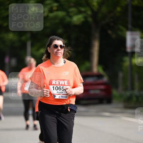 15.06.2025 - REWE Women's Run Dr. Thomas Lammeyer http://msf.ph/oto/7963975 15.06.2025 09:52:29 Laufen 1065 meine-sportfotos.de