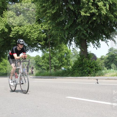 15.06.2025 - 7 Türme Triathlon Yannick Fuchs http://msf.ph/oto/7964014 15.06.2025 12:54:33 Radfahren  meine-sportfotos.de