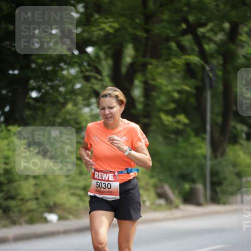 15.06.2025 - REWE Women's Run Jannik Wohlers http://msf.ph/oto/7964016 15.06.2025 09:58:48 Laufen 5030 meine-sportfotos.de