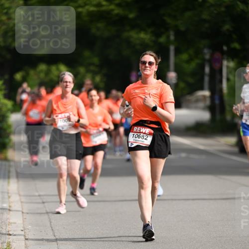 15.06.2025 - REWE Women's Run Dr. Thomas Lammeyer http://msf.ph/oto/7964051 15.06.2025 09:52:35 Laufen 100, 10682, 4 meine-sportfotos.de