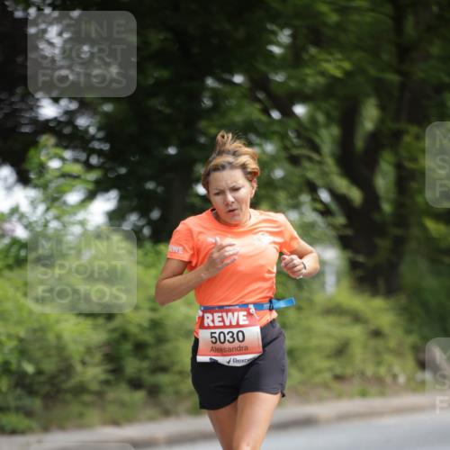 15.06.2025 - REWE Women's Run Jannik Wohlers http://msf.ph/oto/7964058 15.06.2025 09:58:49 Laufen 5030 meine-sportfotos.de
