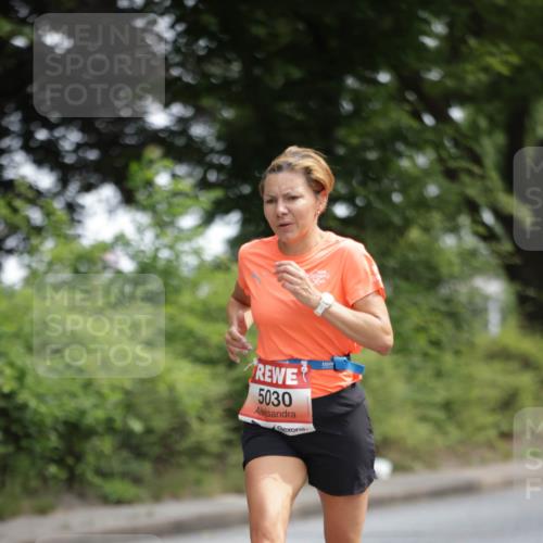 15.06.2025 - REWE Women's Run Jannik Wohlers http://msf.ph/oto/7964071 15.06.2025 09:58:49 Laufen 5030 meine-sportfotos.de