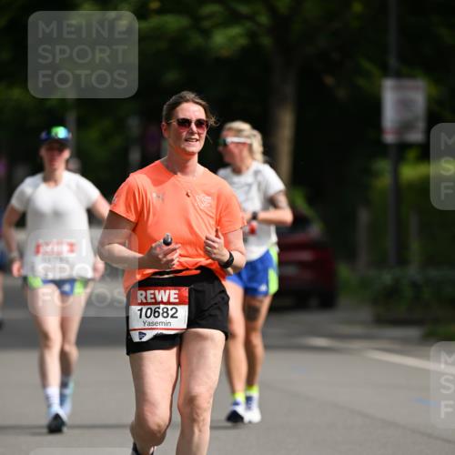 15.06.2025 - REWE Women's Run Dr. Thomas Lammeyer http://msf.ph/oto/7964110 15.06.2025 09:52:37 Laufen 10682 meine-sportfotos.de