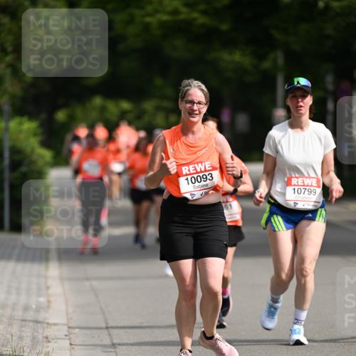 15.06.2025 - REWE Women's Run Dr. Thomas Lammeyer http://msf.ph/oto/7964130 15.06.2025 09:52:38 Laufen 10093, 61, 10799 meine-sportfotos.de