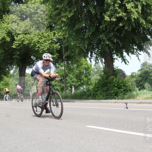 15.06.2025 - 7 Türme Triathlon Yannick Fuchs http://msf.ph/oto/7964151 15.06.2025 12:55:22 Radfahren  meine-sportfotos.de