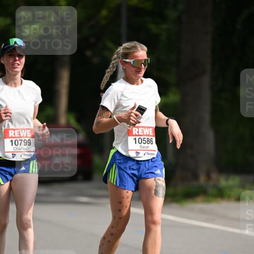 15.06.2025 - REWE Women's Run Dr. Thomas Lammeyer http://msf.ph/oto/7964184 15.06.2025 09:52:40 Laufen 10799, 10586 meine-sportfotos.de
