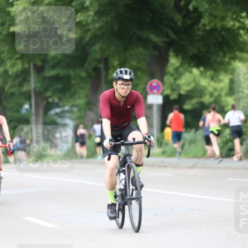 15.06.2025 - 7 Türme Triathlon Yannick Fuchs http://msf.ph/oto/7964252 15.06.2025 13:54:21 Radfahren 533, 1015 meine-sportfotos.de
