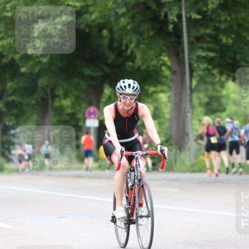 15.06.2025 - 7 Türme Triathlon Yannick Fuchs http://msf.ph/oto/7964281 15.06.2025 13:54:23 Radfahren 533, 1015 meine-sportfotos.de