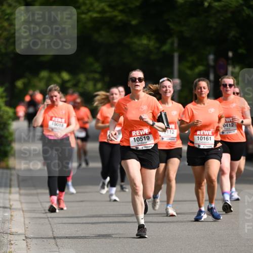 15.06.2025 - REWE Women's Run Dr. Thomas Lammeyer http://msf.ph/oto/7964369 15.06.2025 09:52:47 Laufen 10018, 10519, 112, 10161, 0412 meine-sportfotos.de