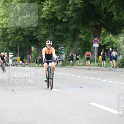 15.06.2025 - 7 Türme Triathlon Yannick Fuchs http://msf.ph/oto/7964503 15.06.2025 13:55:08 Radfahren 666, 831, 1040, 1140 meine-sportfotos.de
