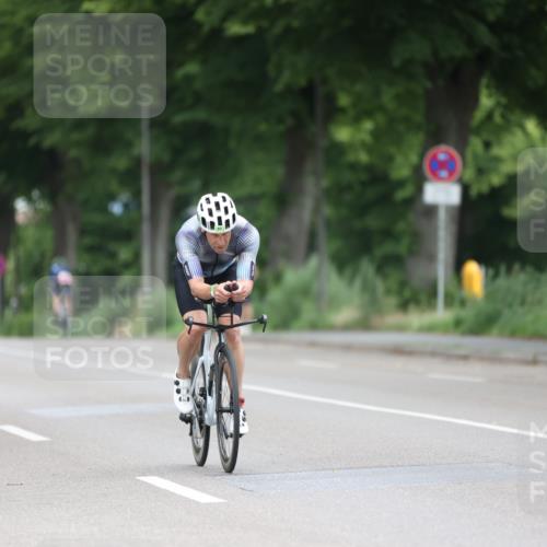 15.06.2025 - 7 Türme Triathlon Yannick Fuchs http://msf.ph/oto/7964542 15.06.2025 11:12:29 Radfahren 317 meine-sportfotos.de