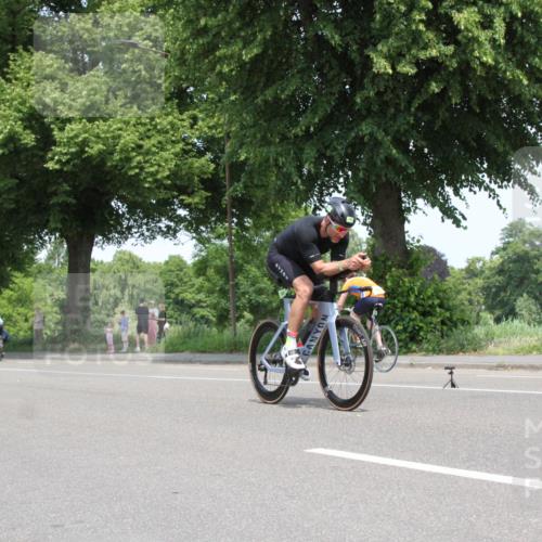 15.06.2025 - 7 Türme Triathlon Yannick Fuchs http://msf.ph/oto/7964559 15.06.2025 12:59:03 Radfahren  meine-sportfotos.de