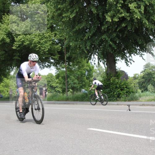 15.06.2025 - 7 Türme Triathlon Yannick Fuchs http://msf.ph/oto/7964605 15.06.2025 12:59:10 Radfahren  meine-sportfotos.de