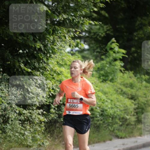 15.06.2025 - REWE Women's Run Jannik Wohlers http://msf.ph/oto/7964654 15.06.2025 09:59:41 Laufen 5685 meine-sportfotos.de