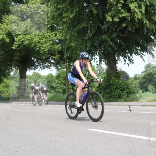 15.06.2025 - 7 Türme Triathlon Yannick Fuchs http://msf.ph/oto/7964686 15.06.2025 12:59:53 Radfahren  meine-sportfotos.de