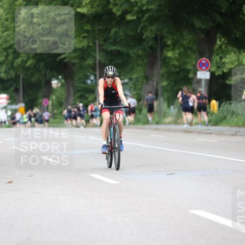 15.06.2025 - 7 Türme Triathlon Yannick Fuchs http://msf.ph/oto/7964687 15.06.2025 13:55:28 Radfahren  meine-sportfotos.de