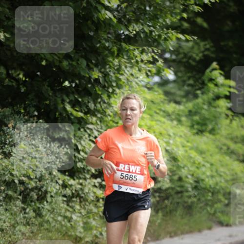 15.06.2025 - REWE Women's Run Jannik Wohlers http://msf.ph/oto/7964690 15.06.2025 09:59:41 Laufen 5685 meine-sportfotos.de