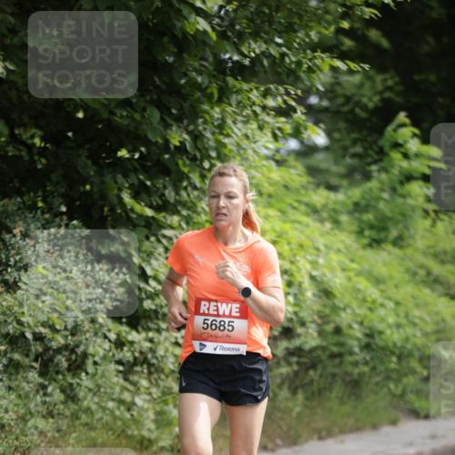 15.06.2025 - REWE Women's Run Jannik Wohlers http://msf.ph/oto/7964701 15.06.2025 09:59:41 Laufen 5685 meine-sportfotos.de